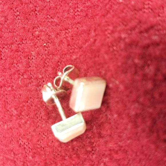 VTG Navajo .925 & Mother Of Pearl Handmade Stud Earrings - Picture 2 of 5